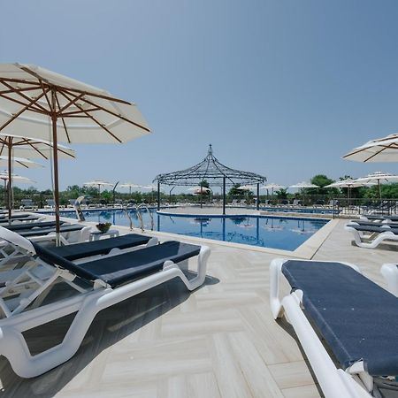 Imperial Family Resort Ulcinj Exterior photo