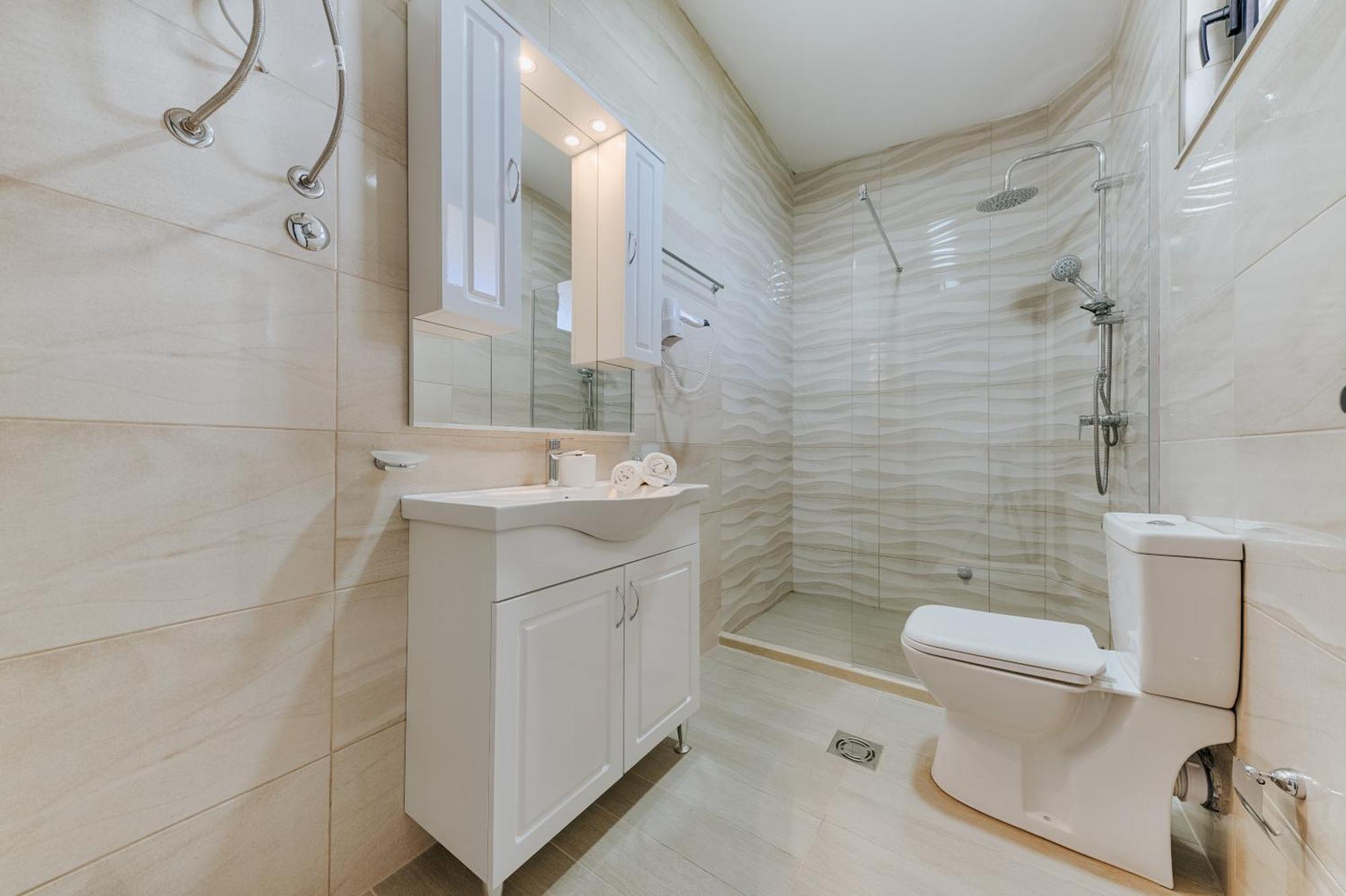 Imperial Family Resort Ulcinj Exterior photo